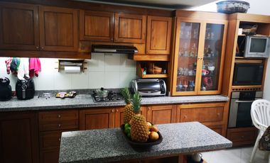 🌟 Venta Exclusiva de Casa Espaciosa y Elegante en Chía, Sector Privilegiado 🏛️ | Código CS065CJCHIA
