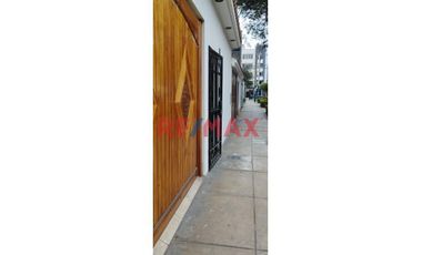 Alquilo Lindo Departamento En Buena Zona De Surco