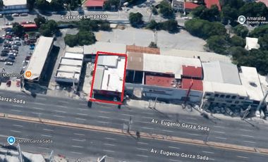 Local Comercial en VENTA en una de las avenidas con mayor flujo vehicular de Monterrey