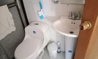VENTA APARTAESTUDIO A UNA CUADRA DE LA PLAYA DEL RODADERO SUR - H.I
