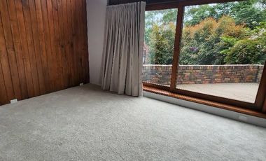 ¡Escápate a la Sabana de Bogotá! Espectacular Cabaña de Lujo en Condominio Exclusivo Imagina despertar cada mañana en un paraíso natural, a solo un pa