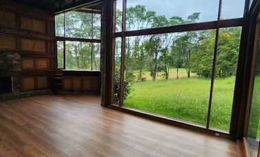 ¡Escápate a la Sabana de Bogotá! Espectacular Cabaña de Lujo en Condominio Exclusivo Imagina despertar cada mañana en un paraíso natural, a solo un pa