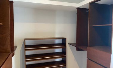 Moderna Casa en venta en zona Yucatán Country club, Mérida