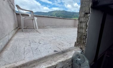 Venta de Casa Bifamiliar – San Antonio de Prado, Rosaleda