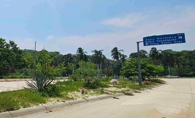 Terrenos en Huatulco Mirador Chahue a 500 metros de la Bahía