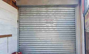 ARRIENDO CASA  CON LOCAL COMERCIAL EQUIPADO DE COMIDA RAPIDA.
SECTOR BOSQUES DE SANTA CLARA