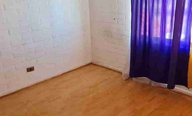 ARRIENDO CASA  CON LOCAL COMERCIAL EQUIPADO DE COMIDA RAPIDA.
SECTOR BOSQUES DE SANTA CLARA