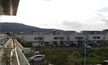 CASA EN RECUPERACIÓN!!! AV. CAMINO REAL A COLIMA