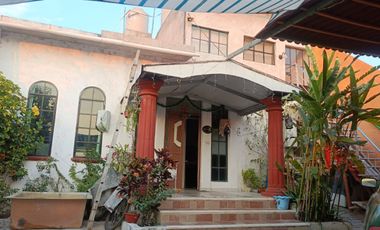 VENTA DE CASA DE 2 NIVELES EN TLAYACAPAN MORELOS