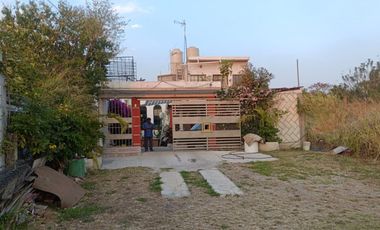 VENTA DE CASA DE 2 NIVELES EN TLAYACAPAN MORELOS