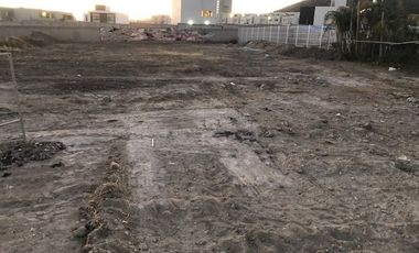 RENTA DE TERRENO COMERCIAL EN JURIQUILLA,  AFLUENCIA PEATONAL Y VEHICULAR