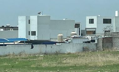 RENTA DE TERRENO COMERCIAL EN JURIQUILLA,  AFLUENCIA PEATONAL Y VEHICULAR
