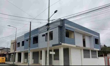 SE VENDE EDIFICIO NUEVO RENTERO COMERCIAL – PEDERNALES, MANABÍ