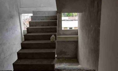 SE VENDE EDIFICIO NUEVO RENTERO COMERCIAL – PEDERNALES, MANABÍ