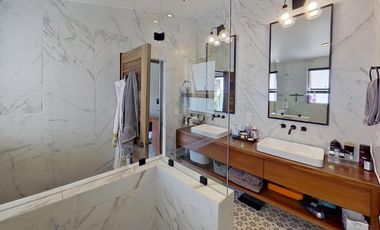 Casa En Venta a 900m del Malecón de Puerto Vallarta