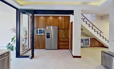 Casa En Venta a 900m del Malecón de Puerto Vallarta