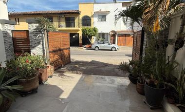 Casa En Venta a 900m del Malecón de Puerto Vallarta
