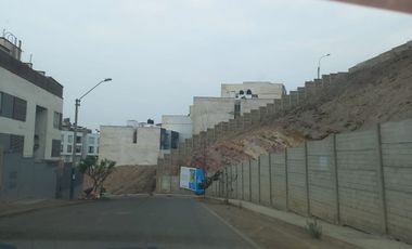 VENDO TERRENO RESIDENCIAL DE 452 EN SANTIAGO DE SURCO, IDELAPARA DESARROLLADORES DE PROYECTOS INMOBILIARIOS