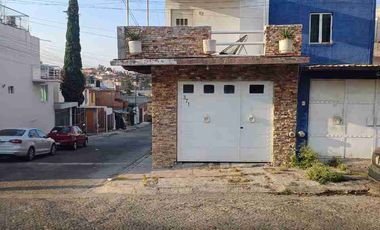 VENTA DE CASA FRACC. CONGRESO CONSTITUYENTE