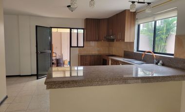 Casa en alquiler Puerto Seymour