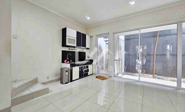 Dijual Rumah 2lt Cantik Modern Cluster Discovery Bintaro