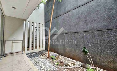 Dijual Rumah 2lt Cantik Modern Cluster Discovery Bintaro