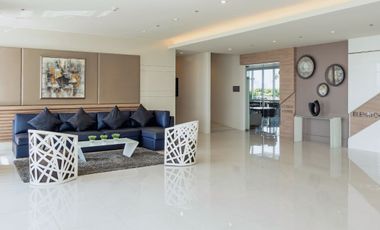 FOR LEASE 1BR Blue Residence QC