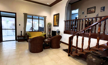 𝗙𝗼𝗿 𝗦𝗮𝗹𝗲: 𝗙𝘂𝗹𝗹𝘆-𝗙𝘂𝗿𝗻𝗶𝘀𝗵𝗲𝗱 𝟯𝗕𝗥 𝗛𝗼𝘂𝘀𝗲 𝗶𝗻 𝗚𝗼𝗼𝗱 𝗖𝗼𝗻𝗱𝗶𝘁𝗶𝗼𝗻 𝗡𝗲𝗮𝗿 𝗦𝘁. 𝗣𝗮𝘂𝗹’𝘀 𝗨𝗻𝗶𝘃𝗲𝗿𝘀𝗶𝘁𝘆