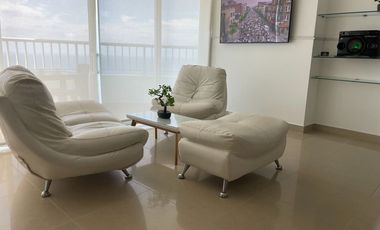 Se Vende Apartamento frente a la playa