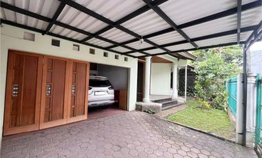 DIJUAL RUMAH TERAWAT DI AREA REGOL BKR BANDUNG TENGAH