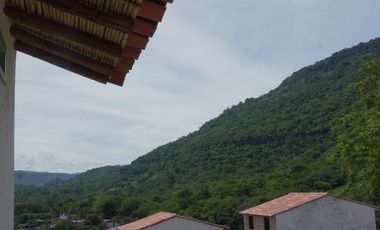 CASA CAMPESTRE EN PINCHOTE - SANTANDER, MUY CERCA DE BARICHARA Y SAN GIL. FINANCIACIÓN DIRECTA SIN ESTUDIO DE CRÉDITO.