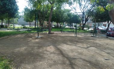 VENDO TERRENO FRENTE A PARQUE EN SANTA MARIA DEL PINAR, PIURA