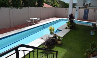 4 Bedroom House and lot with swimming pool in Maria Luisa  @php230k
