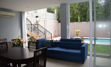4 Bedroom House and lot with swimming pool in Maria Luisa  @php230k