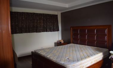 4 Bedroom House and lot with swimming pool in Maria Luisa  @php230k