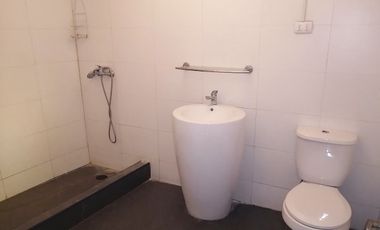 ARRIENDA CASA COMERCIAL, 182 M2, DARDIGNAC / MALLINCKRODT, PROVIDENCIA (BARRIO BELLAVISTA)