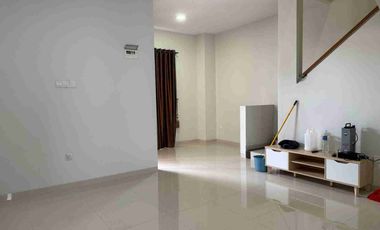 Disewakan full Furniture Bukit indah Sukajadi Cluster Aghatis