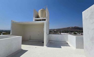 Casa en venta dentro de privada Bosques de la trinidad col plan de ayala