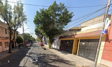 VENTA DE CASA MOCTEZUMA CIUDAD DE MEXICO