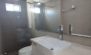 Se Vende o Renta Hermoso Apartamento en el Cabrero.