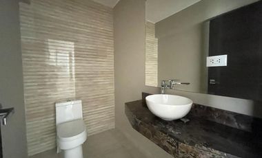 Vendo Amplio Flat de Estreno con Areas Comunes Ubicacion Centrica Chacarilla