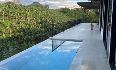 Renta de Casa Campestre en sector Combia, Pereira