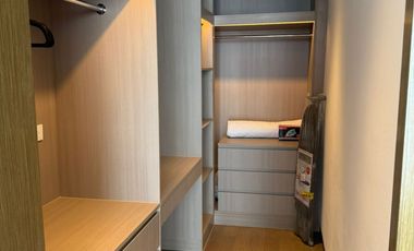 The Residences at Sheraton 1BR Corner Sea Hotel View Parking Mactan
