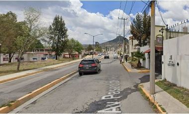 COHC (EMB) CASA EN VENTA DE CONTADO EN HUEHUETOCA EDO MEX