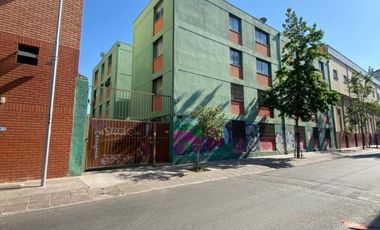 Oportunidad Vende Depto. 3 dormitorios / 1bañ /  Oportunidad. living comedor amplio