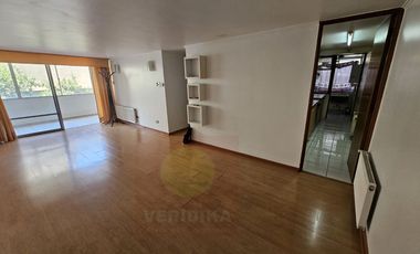 Arriendo amplio depto. 2 dormitorios más estudio con  2 baños.