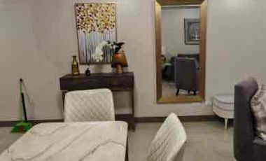 Park Mckinley West 2 Bedroom newly turnover fully furnished