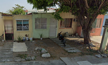 CASA DE RECUPERACIÓN BANCARIA EN CALLE ALBERTO FUSTER, COL. HACIENDA SOTAVENTO, VERACRUZ. ¡NO SE ACEPTAN  CRÉDITOS!