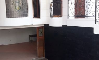 Rumah Hitung Tanah di Gedung Hijau Pondok Indah, 150 m ke Jalan Raya Utama