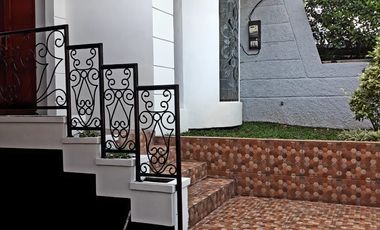 Rumah Hitung Tanah di Gedung Hijau Pondok Indah, 150 m ke Jalan Raya Utama
